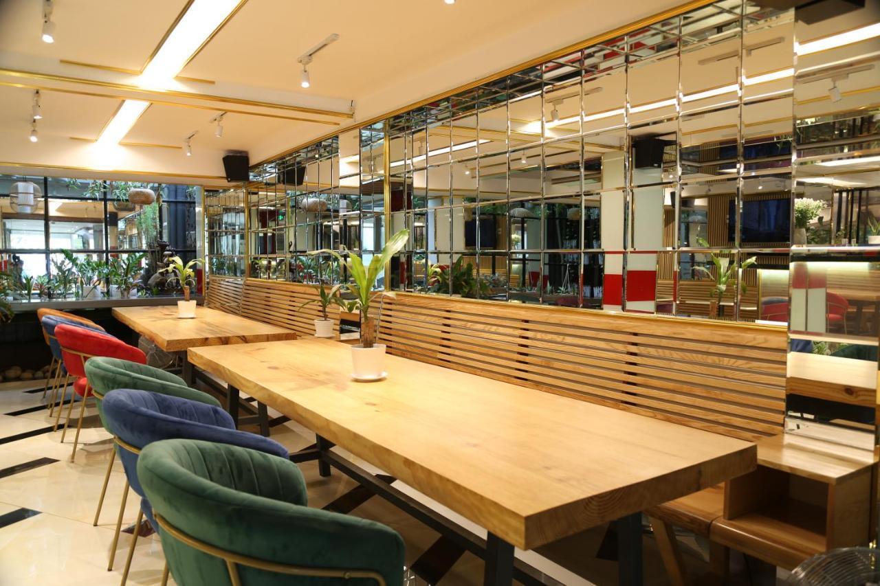 The Queendor Boutique Hotel 胡志明市 外观 照片